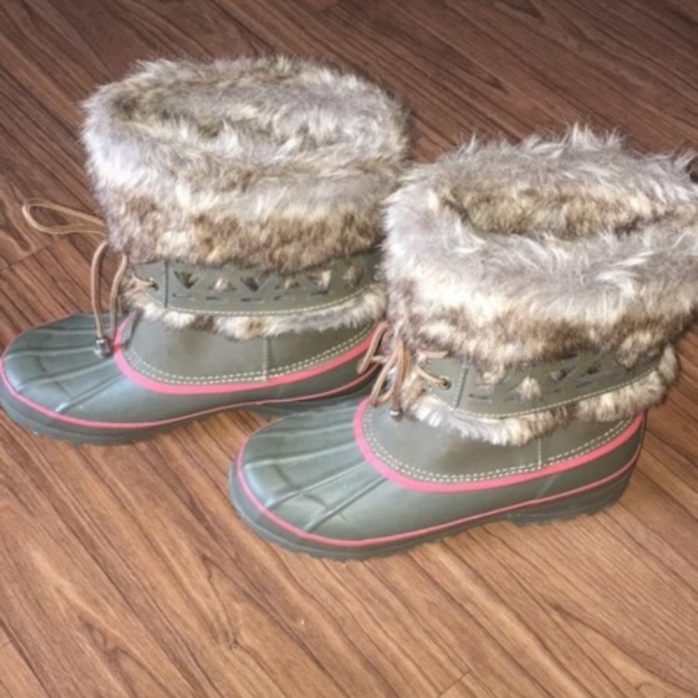 Khombu Nola Boots